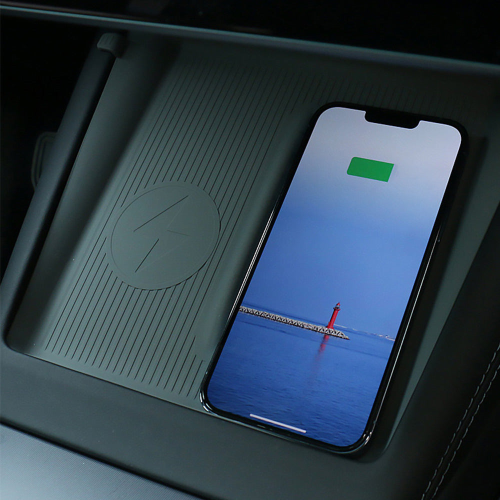 EVAAM® Wireless Silicone Charging Pad Anti-Slip for Tesla Model 3 Highland - EVAAM