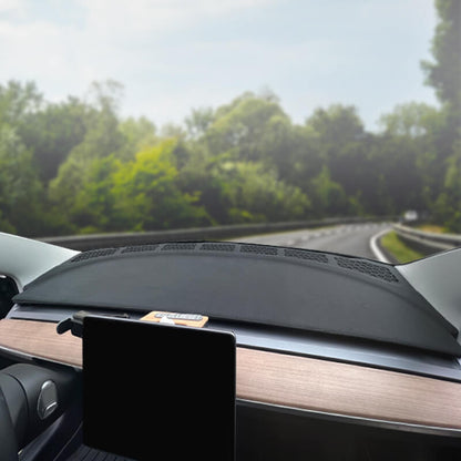 EVAAM™ Anti-Glare Dash Mat for Model 3/Y Accessories - EVAAM
